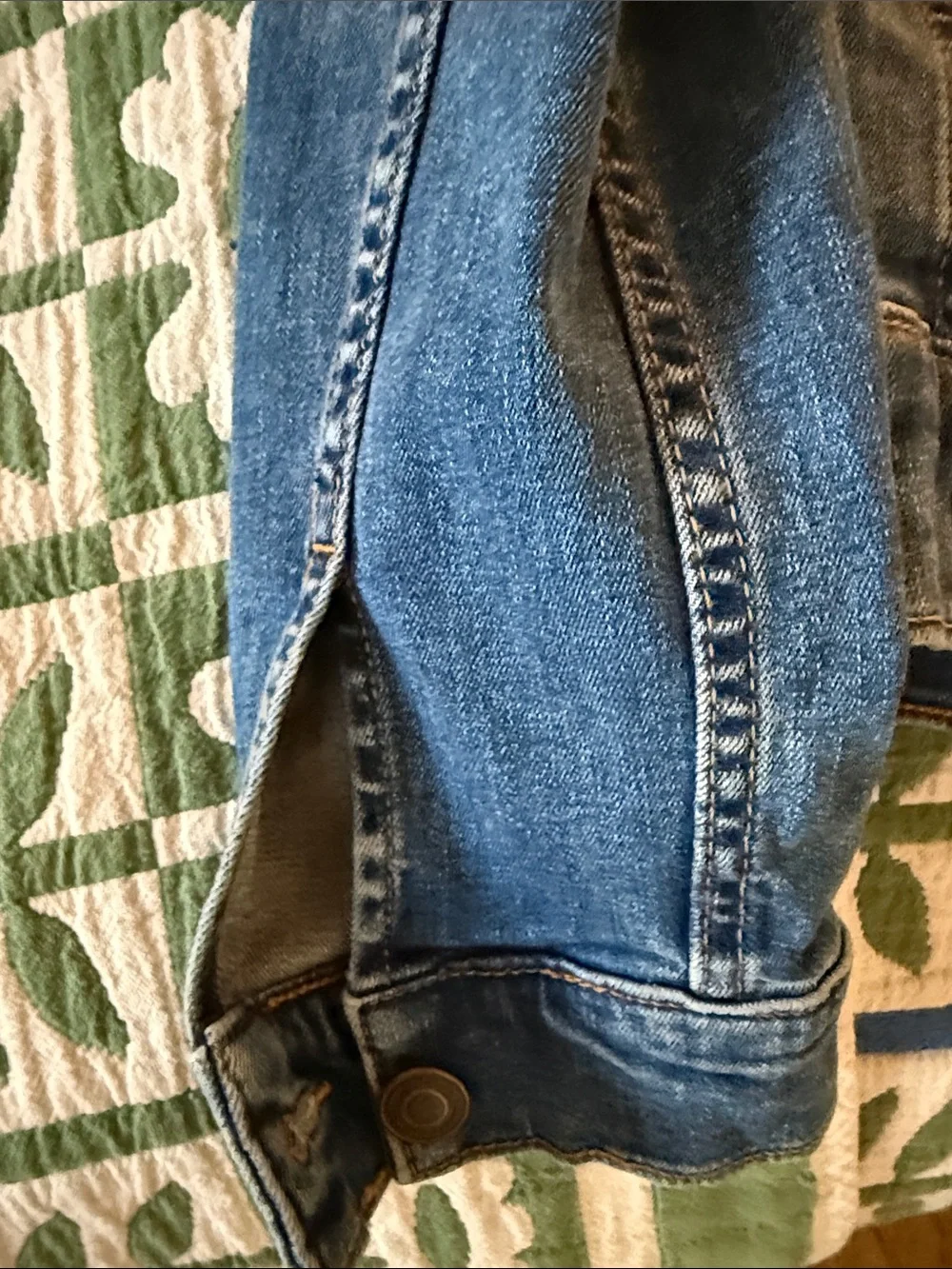 LC Lauren Conrad Medium Blue Denim Jean Jacket - Picture 14 of 15